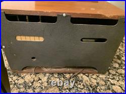 Vintage General Electric BC/SW tube radio Model L-640,1939, push buttons works