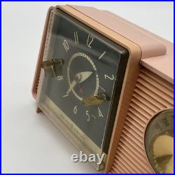 Vintage General Electric C-405B Tube AM Clock Radio Princess Pink MCM UNTESTED