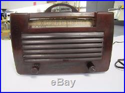 Vintage General Electric Catalin L573 Tortoise and Plum Tube Radio