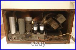 Vintage General Electric Company A-44X Tube Radio Art Deco WWII Style Powers On