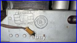 Vintage General Electric GE E-72 Tube Radio Wooden Cabinet 1930s Powers On