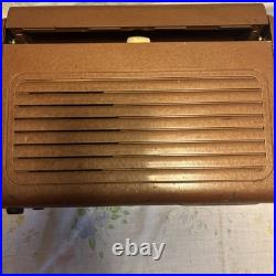 Vintage General Electric GE Model 260 Portable Tube Radio NEEDS WORK (PARTS)