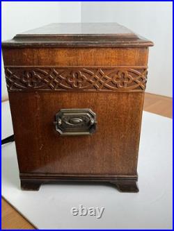 Vintage General Electric J-62 1941 wood tube table radio As Is Untested
