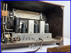 Vintage General Electric J-62 1941 wood tube table radio As Is Untested