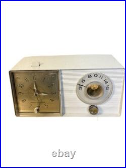 Vintage General Electric Model C-403 5-Tube AM Radio Alarm Clock US Made MCM