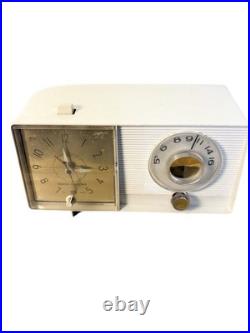 Vintage General Electric Model C-403 5-Tube AM Radio Alarm Clock US Made MCM