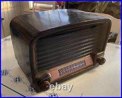 Vintage General Electric Tube Radio Model 102