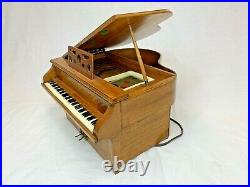 Vintage General Television Model 534 Piano Radio Missing Back Leg