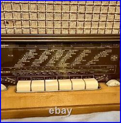 Vintage German EMUD T7 Tube Radio Great Condition FM Tested Lights Sound Works
