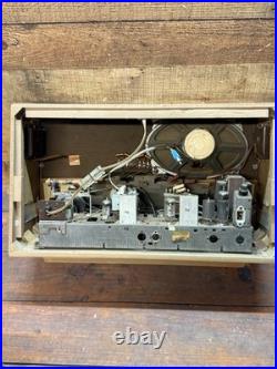 Vintage German Grundig 2268 U Tube radio No Power Cable Parts Decor Repairs