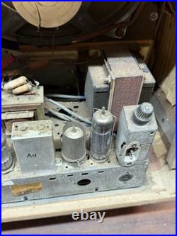 Vintage German Grundig 2268 U Tube radio No Power Cable Parts Decor Repairs