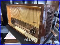 Vintage German Grundig Majestic 2260U Tube Radio See Video Partially Works