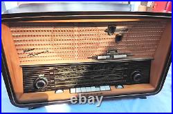 Vintage German Korting 1070 Tube Radio Powers On, Working