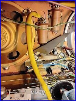 Vintage German Korting 1070 Tube Radio Powers On, Working