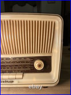 Vintage German Korting Billy Radio FOR PARTS