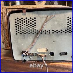 Vintage German Korting Billy Tube Radio 21025 Powers On