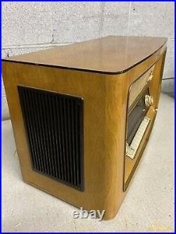 Vintage German Metz 1309 Tube Radio