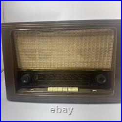 Vintage German Saba Tube Radio. SABA-Schwarzwald model W5-3D Untested