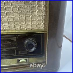 Vintage German Saba Tube Radio. SABA-Schwarzwald model W5-3D Untested