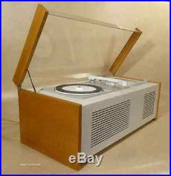 Vintage German Tube Radio BRAUN SK61 produced 1962