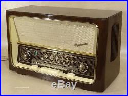 Vintage German Tube Radio TELEFUNKEN OPERETTE 8 produced 1957 three speakers