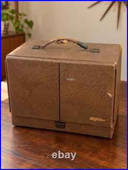 Vintage Gilfillan 66B Overland Portable AM Tube Radio Copper Face 1940s Untested