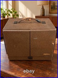 Vintage Gilfillan 66B Overland Portable AM Tube Radio Copper Face 1940s Untested