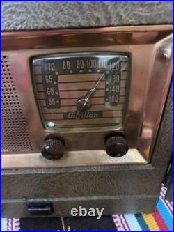 Vintage Gilfillan 66B Overland Portable AM Tube Radio Copper Face 1940s Untested