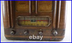 Vintage Gilfillan 6U Tombstone Radio Wood tube Tombstone Radio NON-WORKING