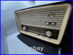 Vintage Graetz Polka 813E Tube Radio Made in Germany AM/FM Shortwave 1950s