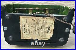Vintage Green Catalin Bendix Model 526C in working condition