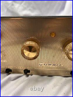 Vintage Grommes 1957 Model 20 PG Tube Radio Amplifier Powers On