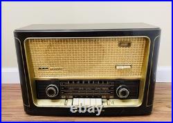 Vintage Grundig Majestic Tube Radio Model 1070 USA AM FM SW Untested Sold As-Is