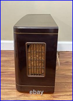 Vintage Grundig Majestic Tube Radio Model 1070 USA AM FM SW Untested Sold As-Is