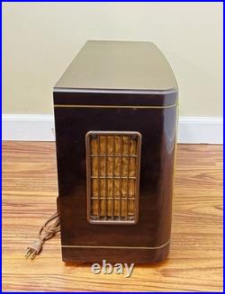 Vintage Grundig Majestic Tube Radio Model 1070 USA AM FM SW Untested Sold As-Is