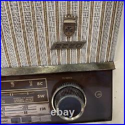 Vintage Grundig Model 2220U BC SW FM Tube Radio Made In W Germany