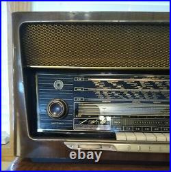 Vintage Grundig Model 3090/56 Ferndirigent Tabletop Working AM/FM/SW Tube Radio