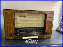 Vintage Grundig Radio Model 5010 Tube Radio