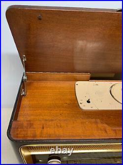 Vintage Grundig Tube Radio & Record Player Rare 3089