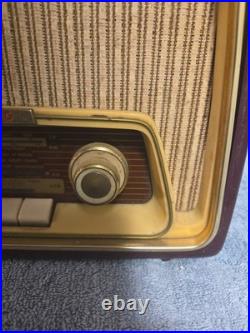 Vintage Grundig Tube Radio Type 97a In Working Condition 1950s German Model