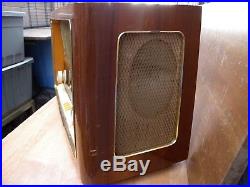 Vintage Grundig tube AM/FM/SW radio 100% worked condition. Germany