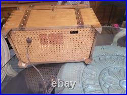Vintage Guild Tube Radio Buccaneer Pirate Treasure Chest Tube Radio 1965, Works