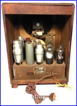 Vintage HALSON TOMBSTONE RADIO 1935's 50 series TUBES LIGHT / SOUND / NO SIGNAL