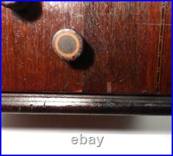 Vintage HALSON TOMBSTONE RADIO 1935's 50 series TUBES LIGHT / SOUND / NO SIGNAL