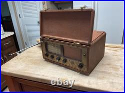 Vintage Hallicrafters S72 Suitcase Shortwave Portable Tube Radio