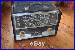 Vintage Hallicrafters World-Wide Model TW1000 TW-1000 8 Band Tube Radio WORKS