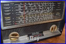 Vintage Hallicrafters World-Wide Model TW1000 TW-1000 8 Band Tube Radio WORKS