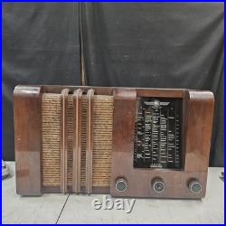 Vintage Imperial Tube Tabletop Radio Shortwave J-49 W Stassfurter Licht