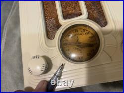 Vintage Ivory Plaskon Emerson Model 108 Miniature Tombstone Radio, Rare