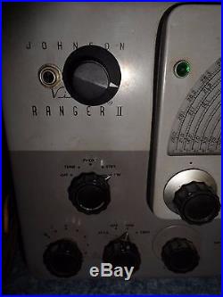 Vintage JOHNSON VIKING RANGER II AMATEUR TRANSMITTER with MANUAL Ham Tube Radio